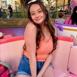 Meet your Posher, Riley